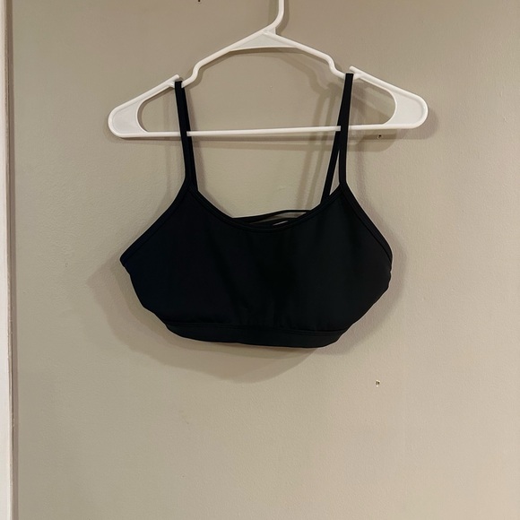 Reebok Black Strappy Sports Bra Size M - Picture 1 of 5